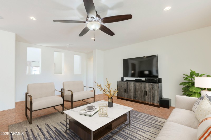 Prospector-19Living Room_FIX