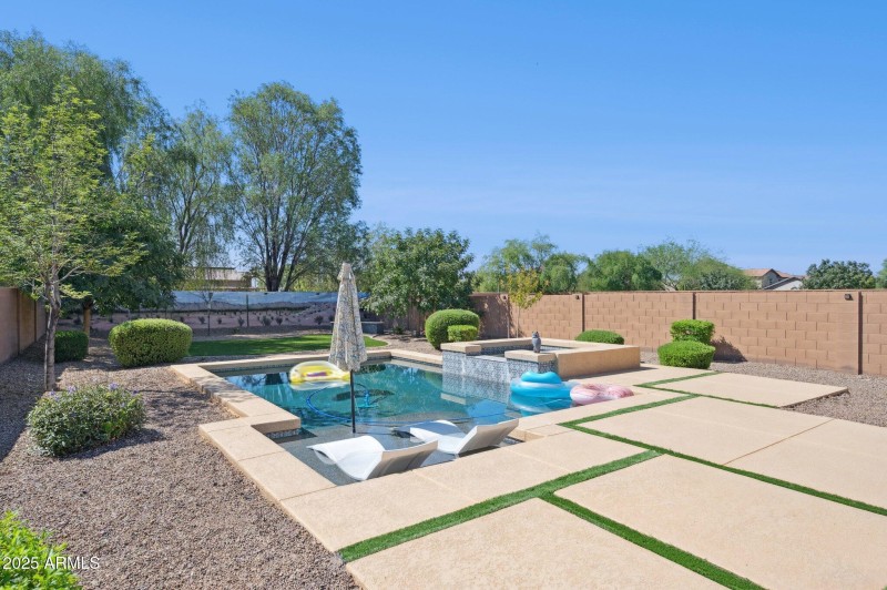 26-web-or-mls-41721-w-anne-ln