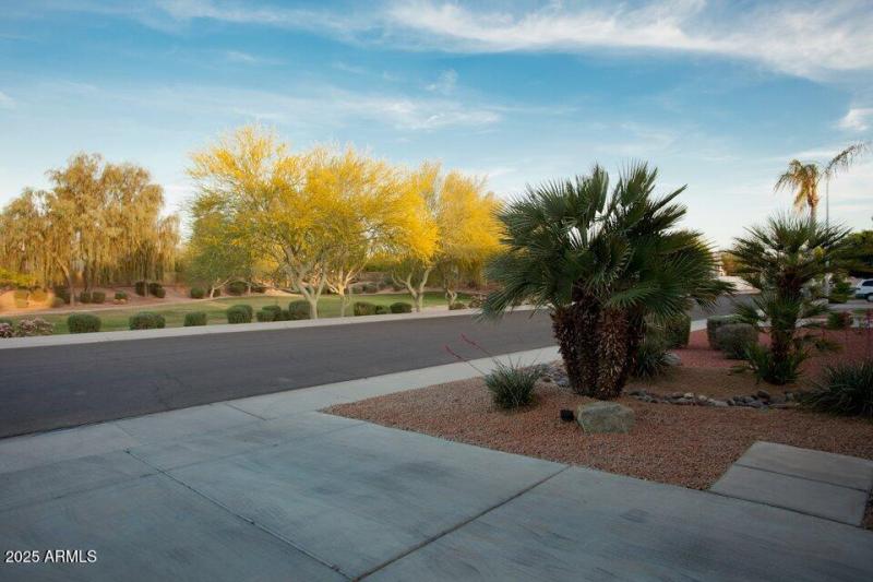 5) 62910-68cb4b975afca