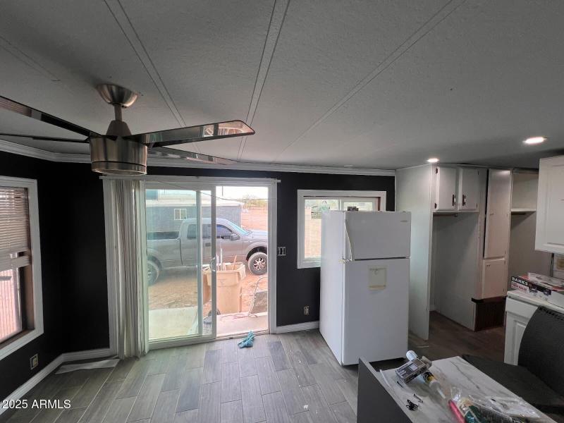 f6e29209-8e9f-410e-8ea9-b3e4a24b5a4f