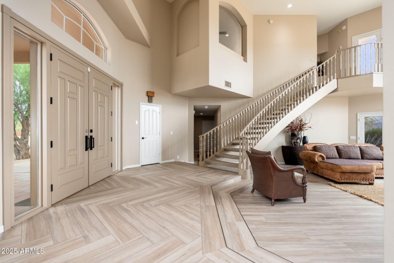 17047 E Dixileta Dr - 09