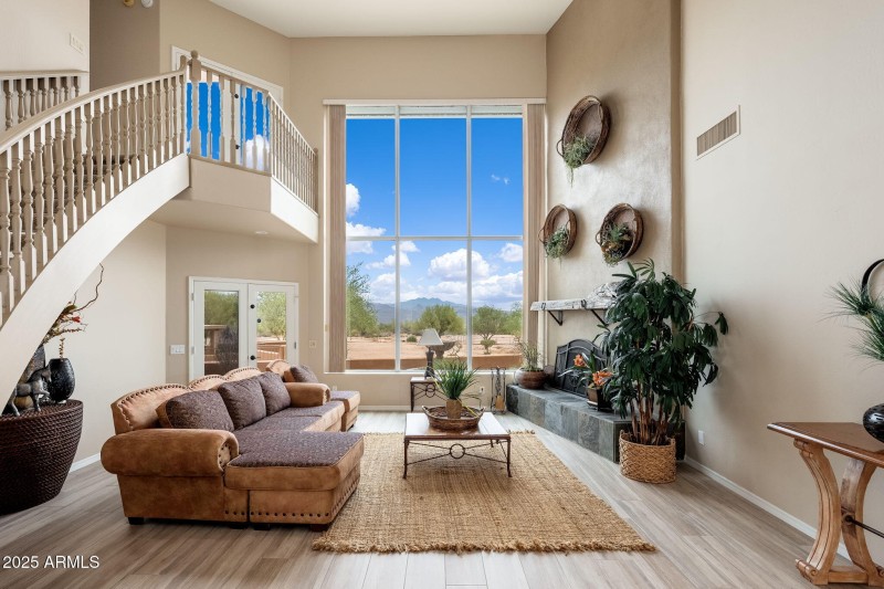 17047 E Dixileta Dr - 10