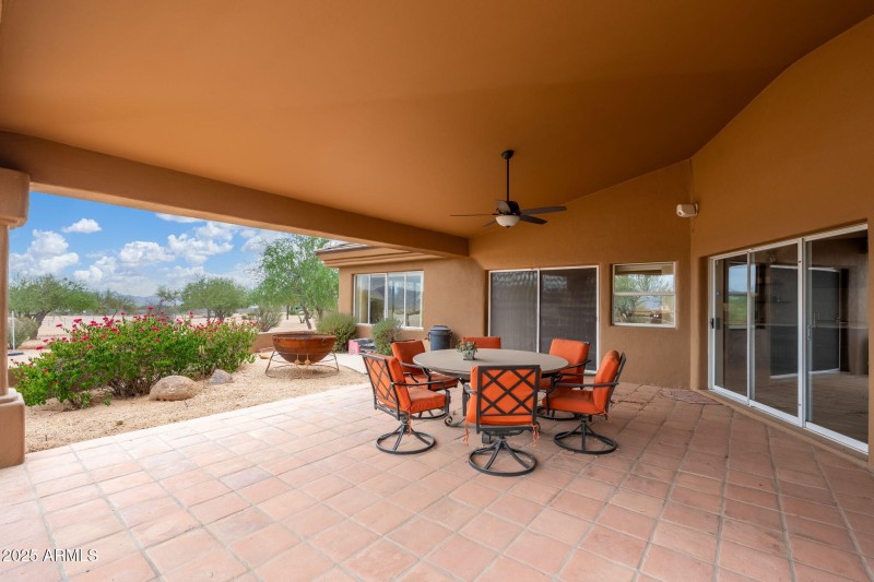 17047 E Dixileta Dr - 54
