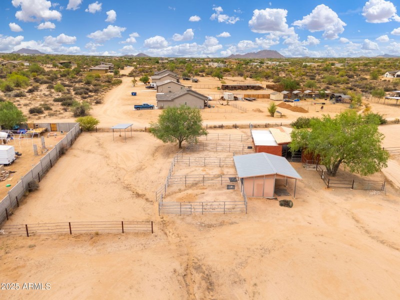 17047 E Dixileta Dr - 100