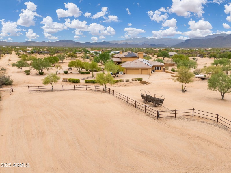 17047 E Dixileta Dr - 103