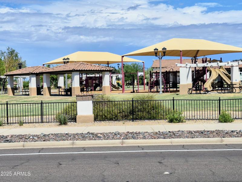 07c4b0a6-fe9e-4b09-bb5d-dab29d95c81e~1