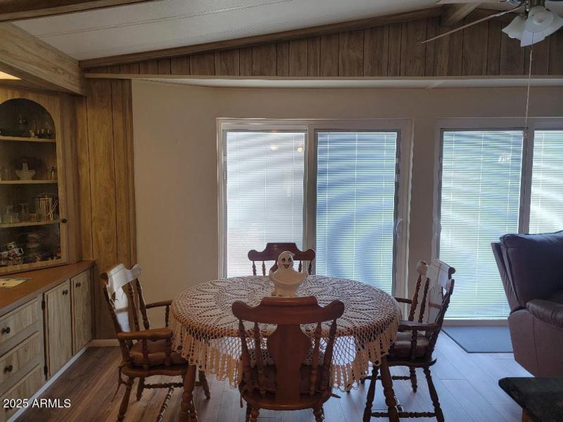 3923 dining room