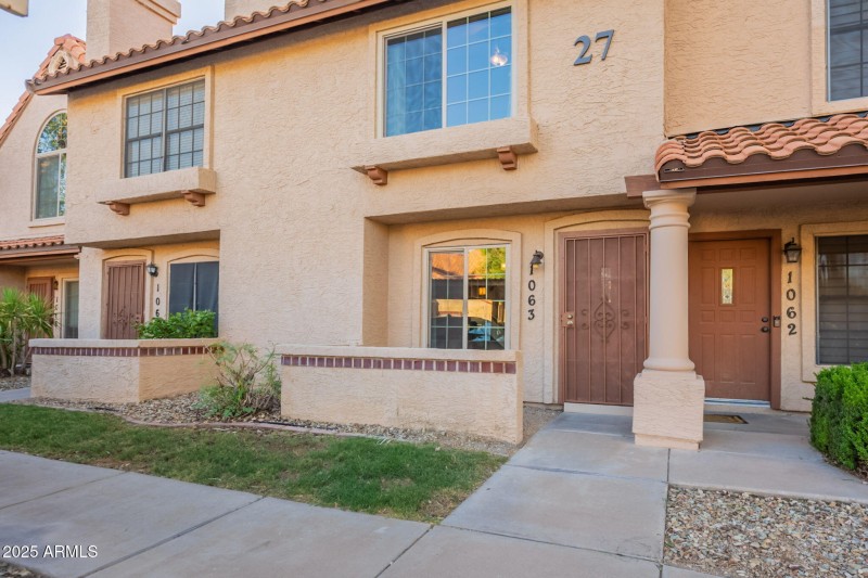 1-web-or-mls-Kelton-1