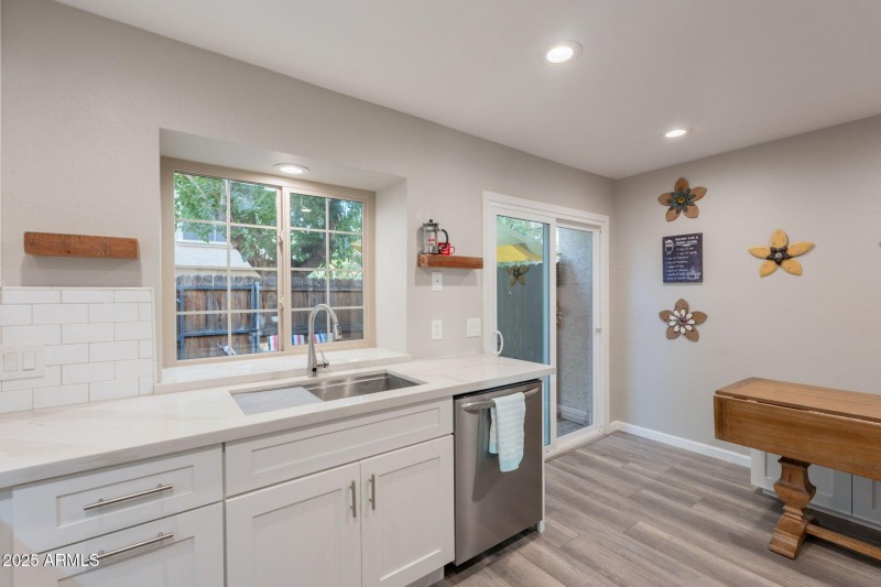 11-web-or-mls-Kelton-11