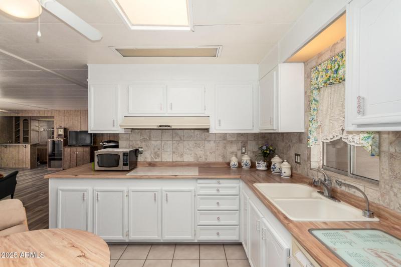 26 - Sun Lakes