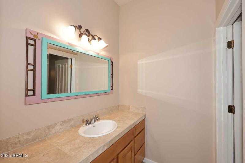 4th Bedroom-Adjoining Bath