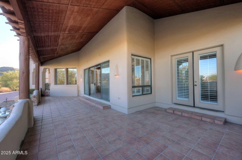 Front Covered Patio2