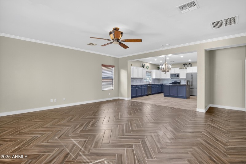 19_019_058_a4m_rhome