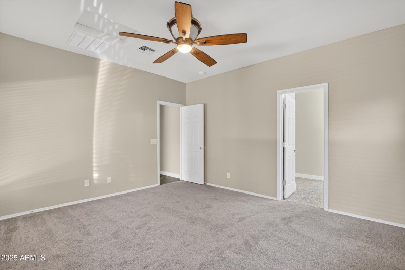 24_024_070_a4m_rhome