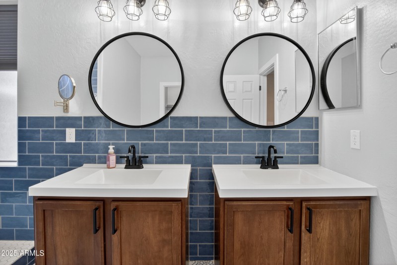 25_025_073_a4m_rhome