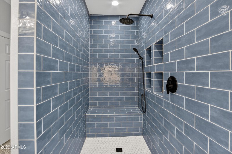 27_027_081_a4m_rhome