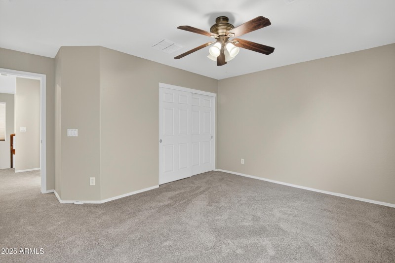 43_046_136_a4m_rhome