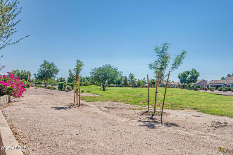 4551 E Sycamore Ct-37