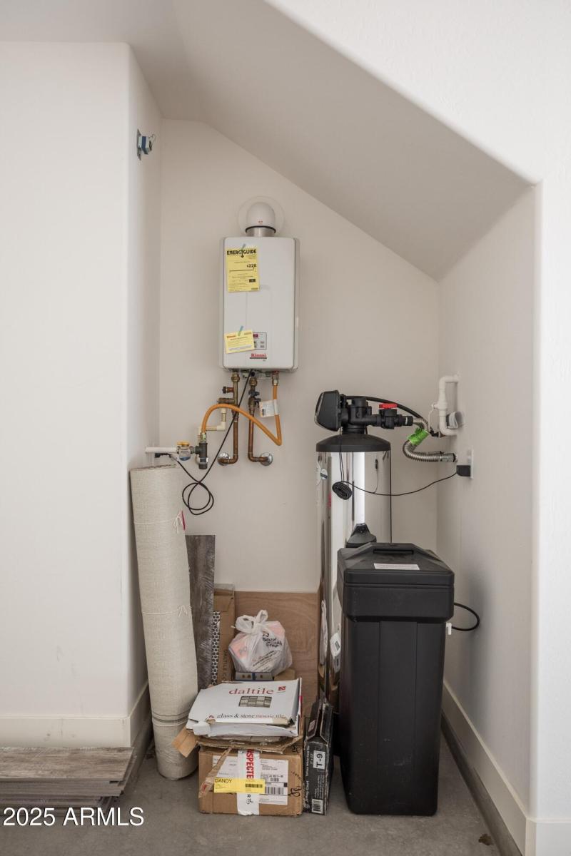 Tankless Hot Water Heater