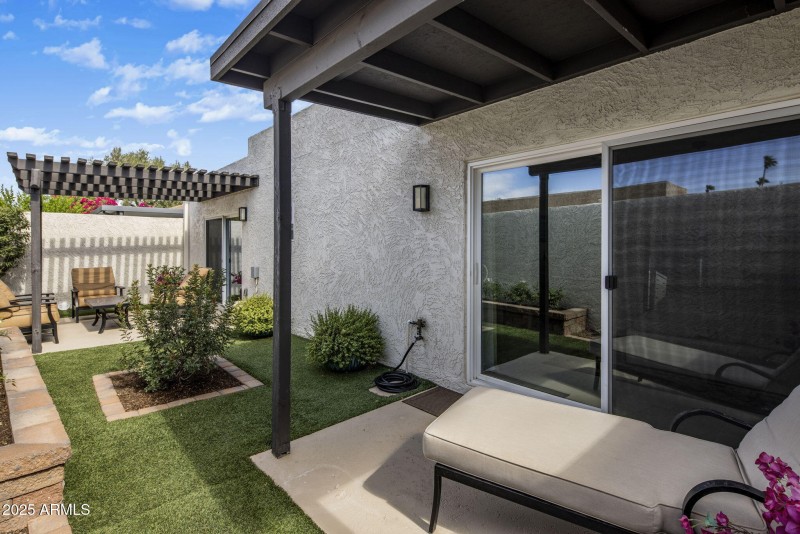 3-web-or-mls-D46A5944