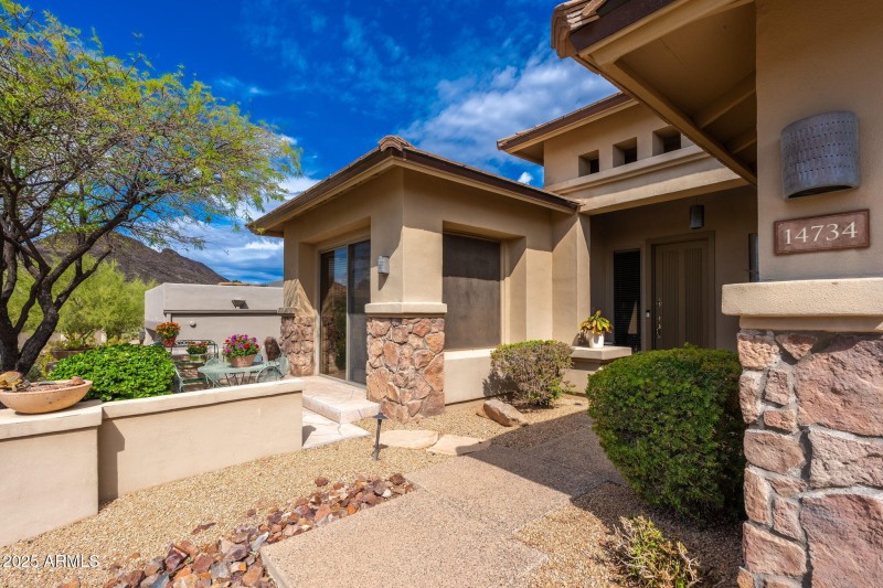 14734 E Crested Crown - 04