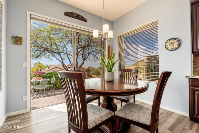 14734 E Crested Crown - 22