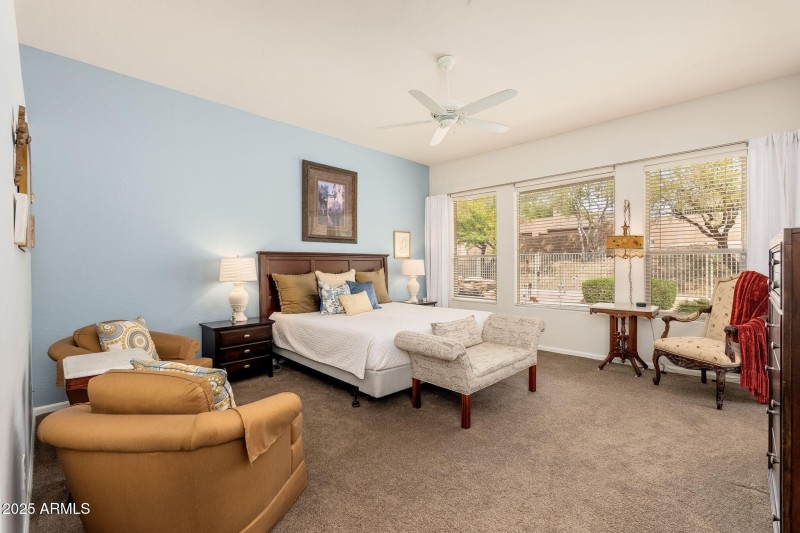 14734 E Crested Crown - 23