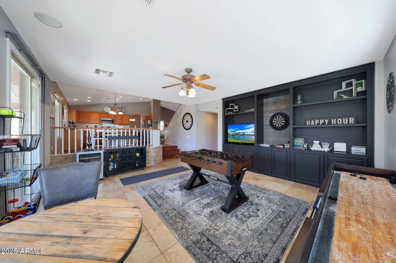 B (22) Bonus Game Room