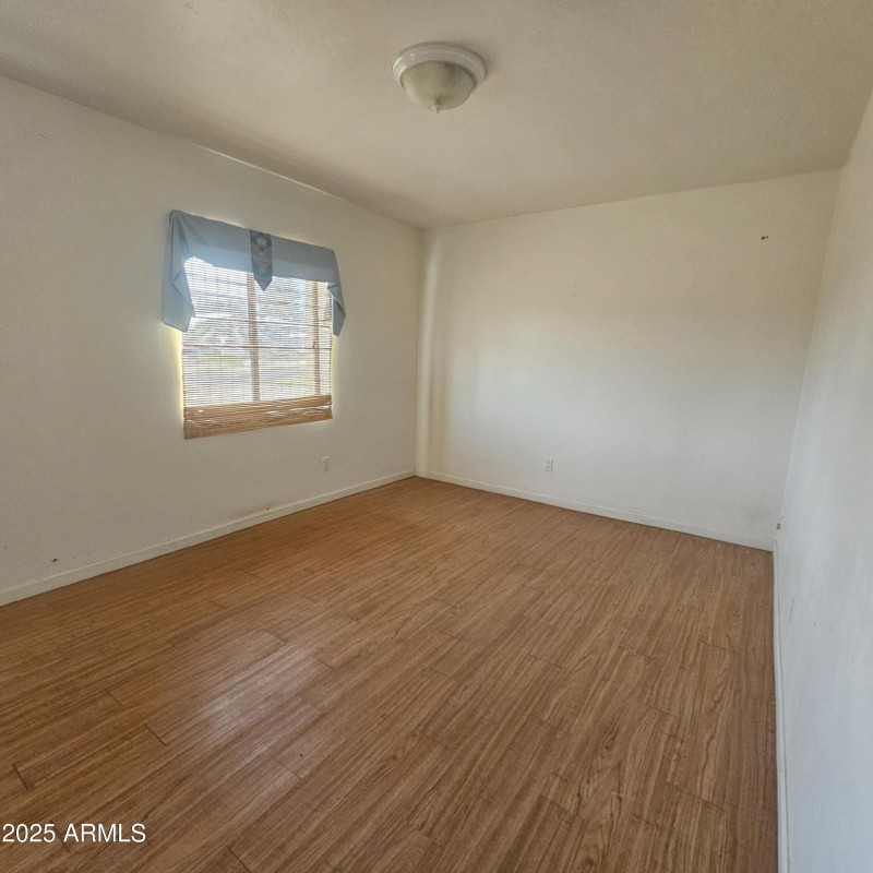 ef936967-65a4-4995-be48-4f835c69582a