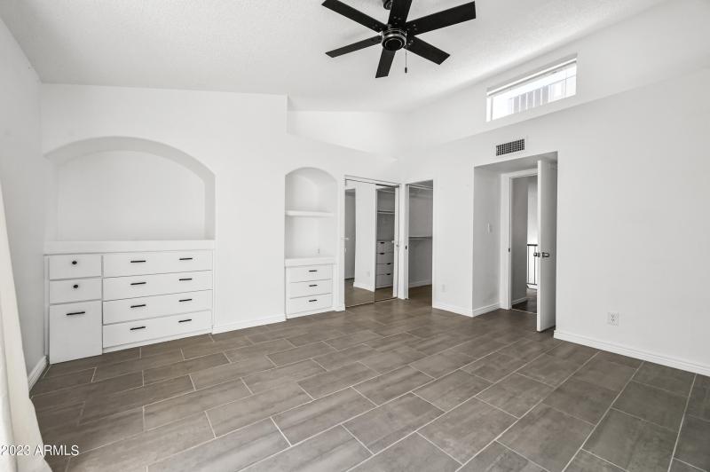 ocupix-220N22P1025-21