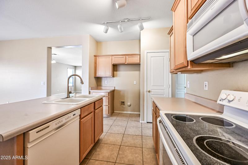 13-14256N162L-ocupix