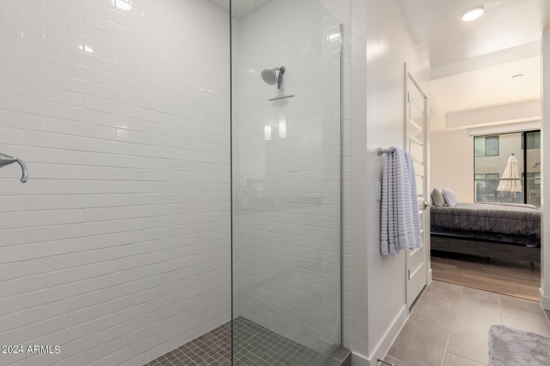 0021-21 - Earll 7300