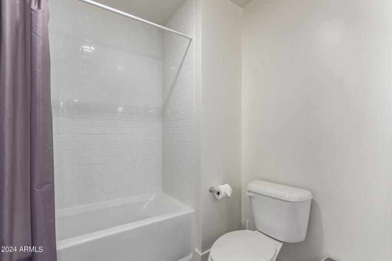 0026-26 - Earll 7300