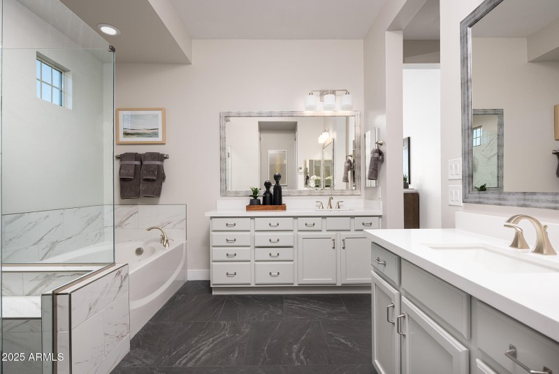 20573 E Via Del Jardin