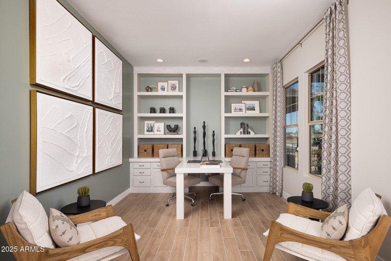 20573 E Via Del Jardin