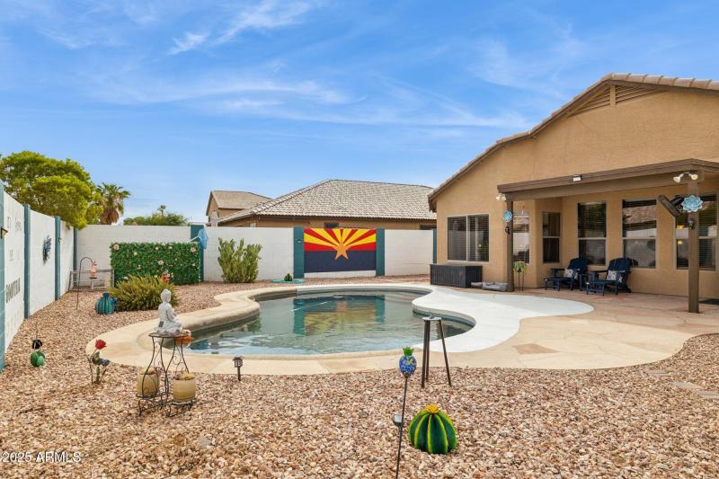 30-web-or-mls-15084-w-polk-st