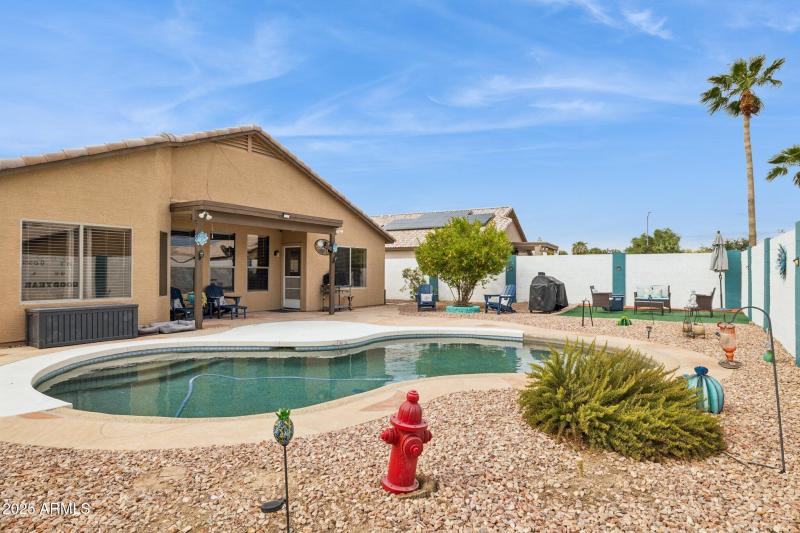 31-web-or-mls-15084-w-polk-st