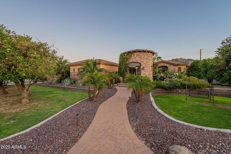 119-web-or-mls-Starflower-Twilight-1