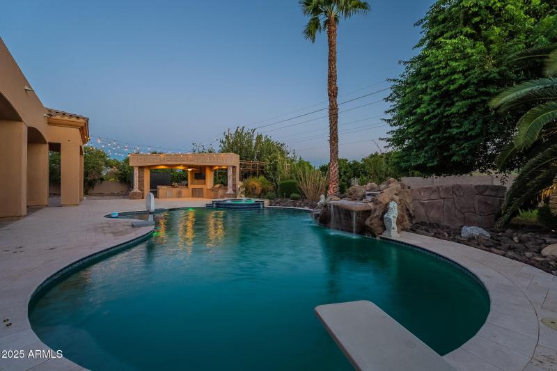 132-web-or-mls-Starflower-Twilight-14