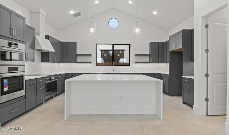 Edgewood Lot #80 Kitchen (Large)