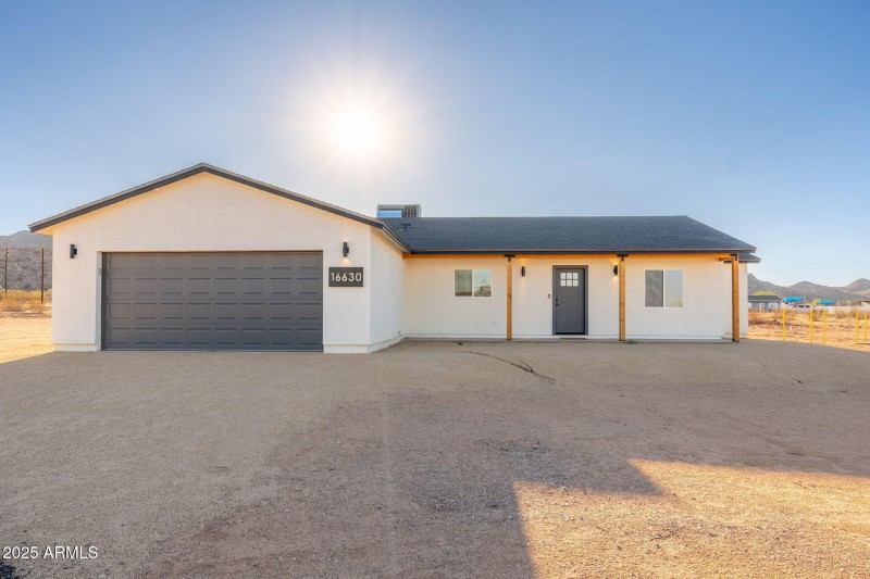 16630 N SLATE Lane, Maricopa, AZ