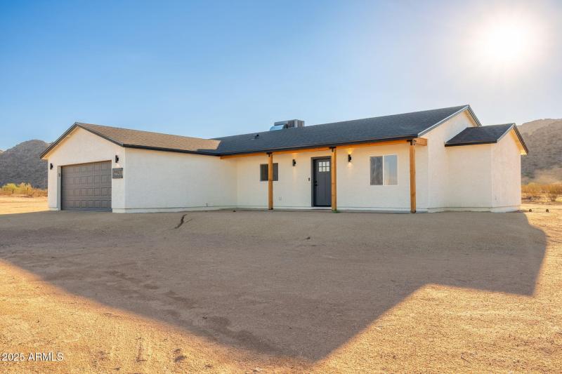 16630 N SLATE Lane, Maricopa, AZ