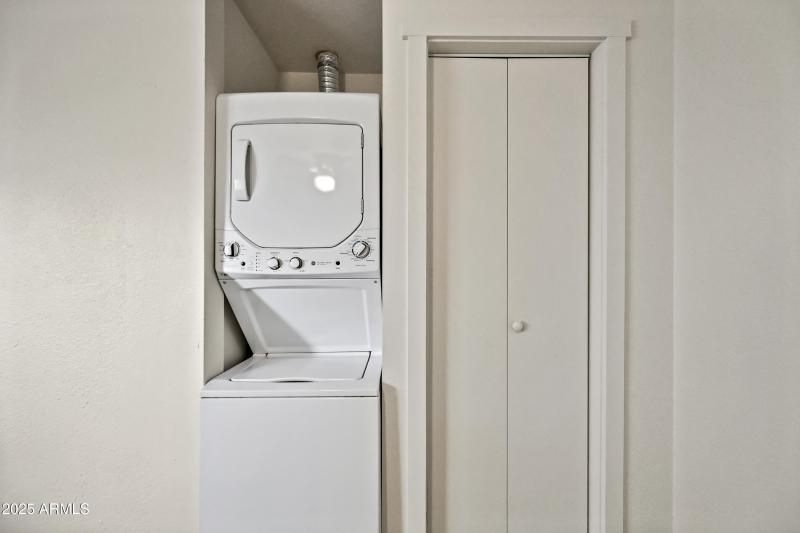 9-1241EMS3-ocupix-9-2025