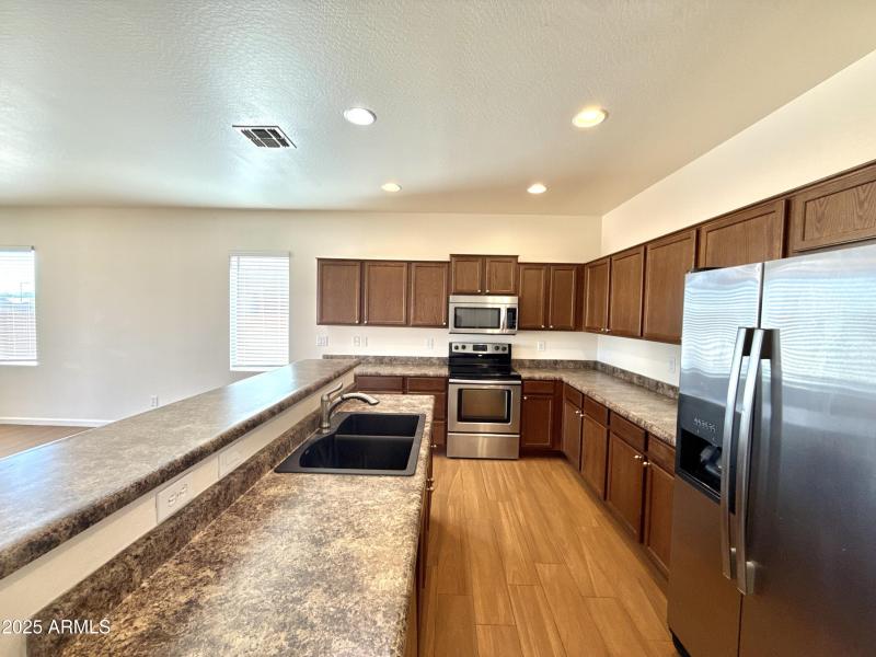 DJI_20250923_113616_419