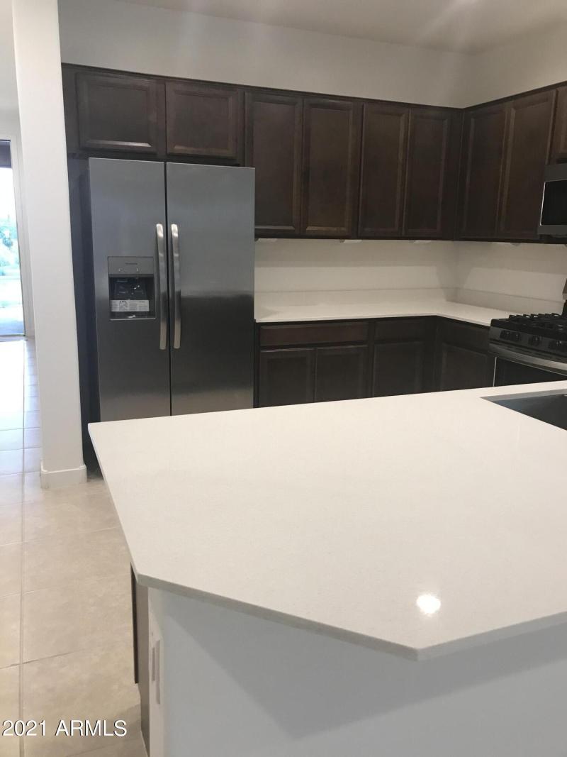 7510153E-F57D-4897-AF78-F31A2C431065