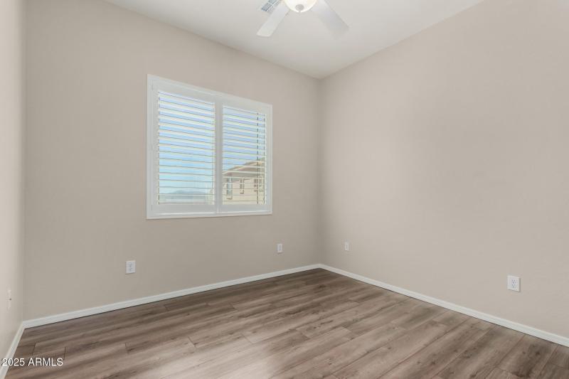 42424 N GAVILAN PEAK PKWY 55206