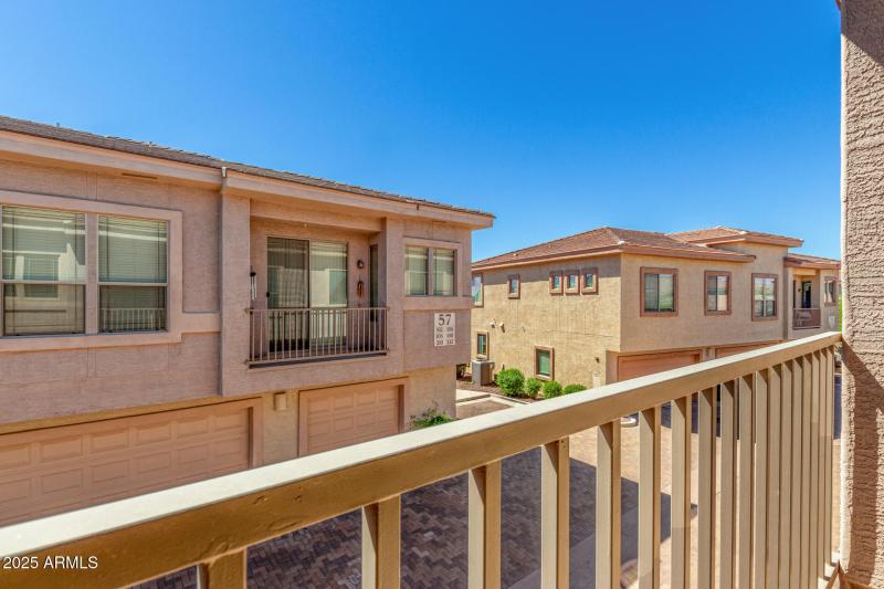 42424 N GAVILAN PEAK PKWY 55206