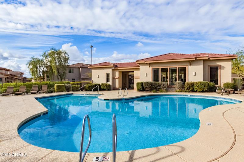 42424 N GAVILAN PEAK PKWY 55206