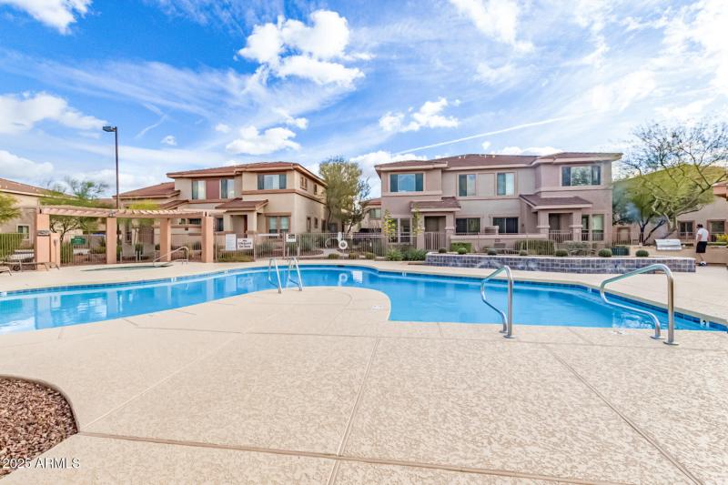 42424 N GAVILAN PEAK PKWY 55206