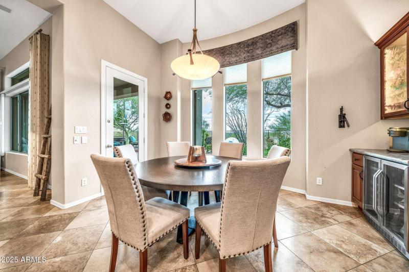 41212 N Congressional Dr-14